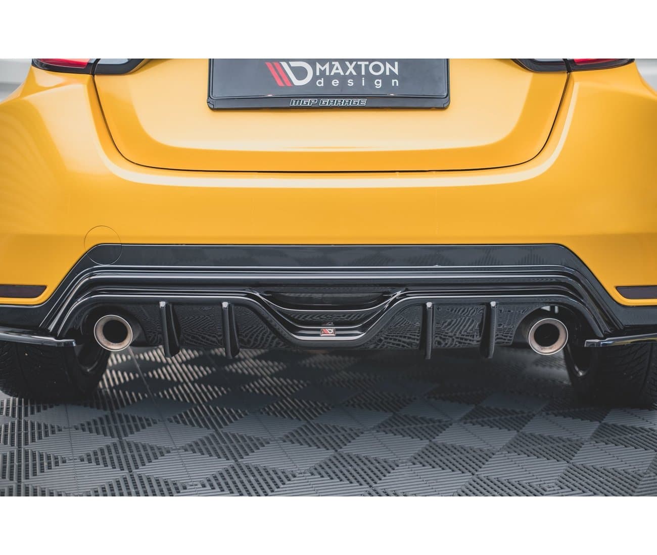 TOYOTA GR YARIS -04.2024 - MAXTON DESIGN HECK DIFFUSOR – Bild 3