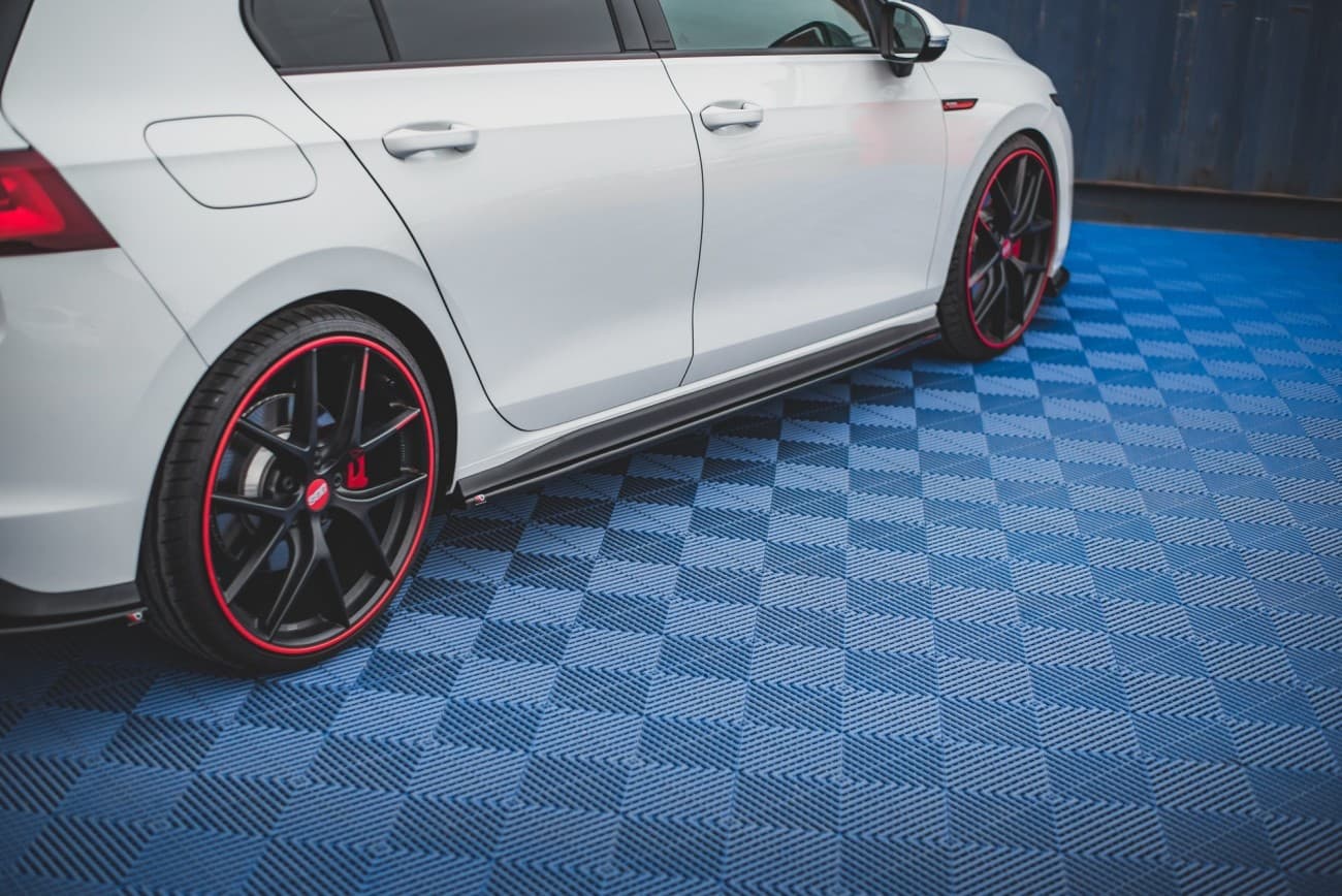 VW GOLF 8 GTI CLUBSPORT - MAXTON DESIGN SEITENSCHWELLER ANSATZ – Bild 5