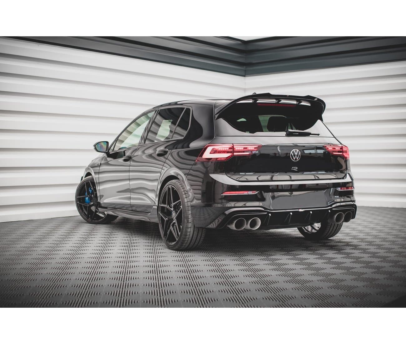 VW GOLF 8.5 R - MAXTON DESIGN HECK DIFFUSOR ANSATZ V.2 – Bild 3