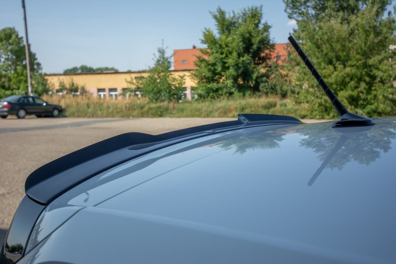 VW POLO R-LINE - MAXTON DESIGN DACHSPOILER LIPPE ANSATZ – Bild 2