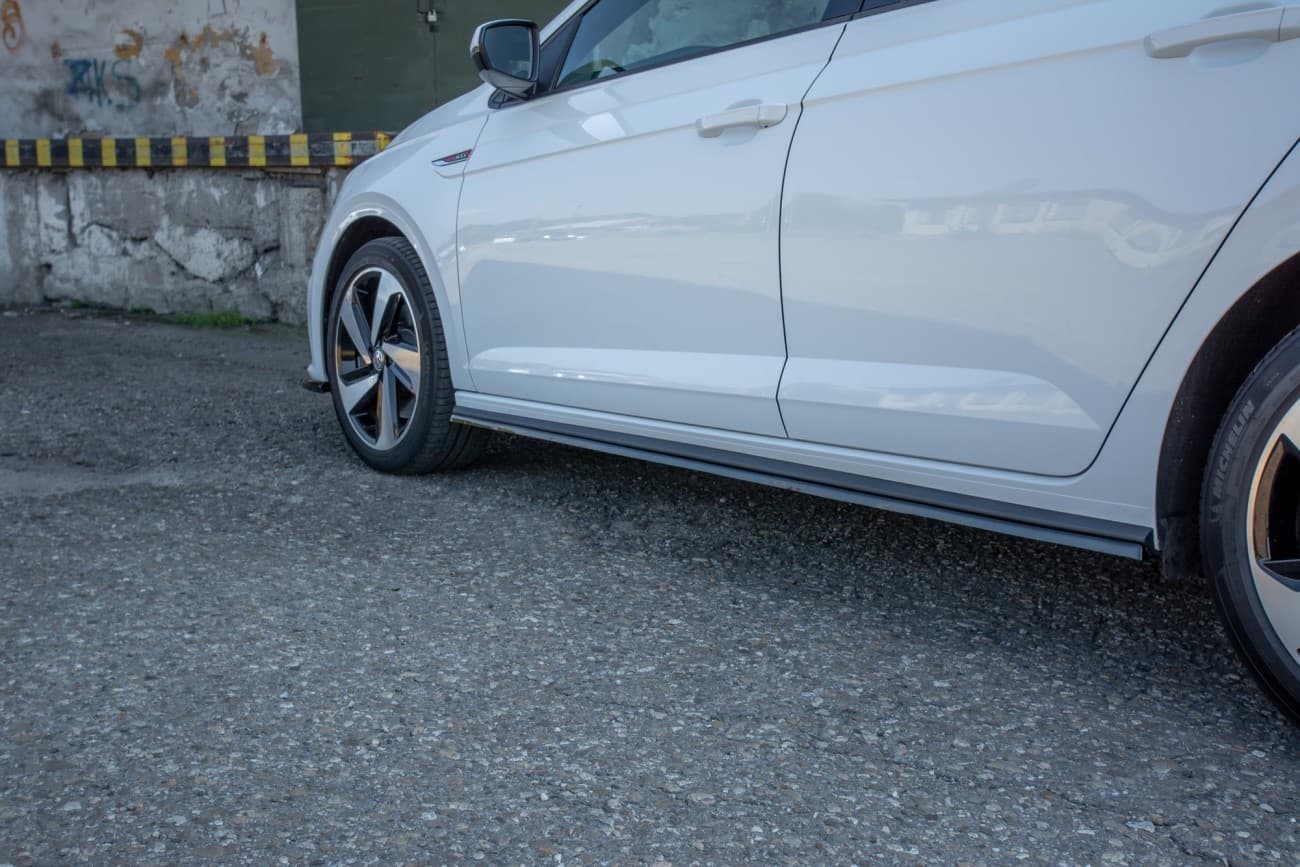 VW POLO GTI - MAXTON DESIGN SEITENSCHWELLER ANSATZ CUP LEISTEN – Bild 4