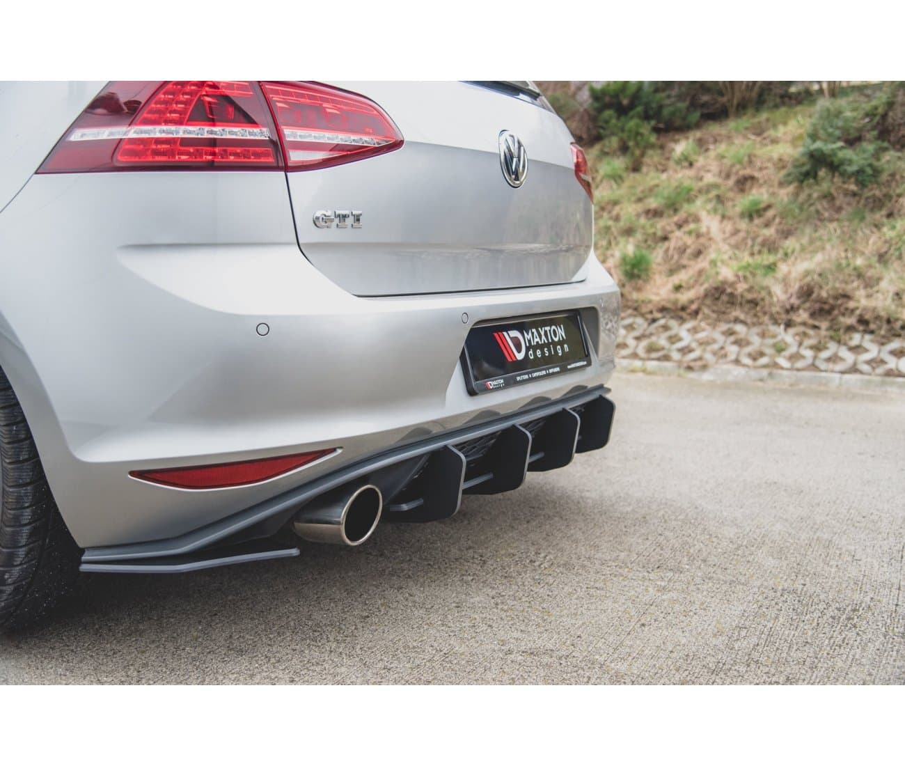 VW GOLF 7 GTI - MAXTON DESIGN HECKANSATZ FLAPS – Bild 2