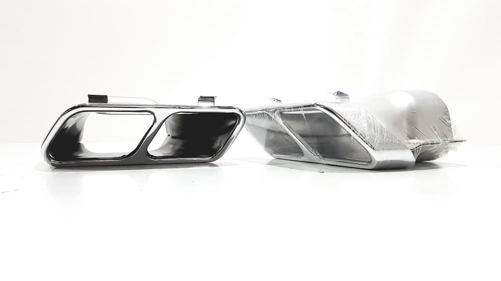 MERCEDES A-KLASSE - DIFFUSOR A45 AMG AUSPUFFBLENDEN – Bild 3