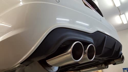 MERCEDES C-KLASSE 04.2011+ - HECK STOSSSTANGE C63 AMG OPTIK (PDC – Bild 5
