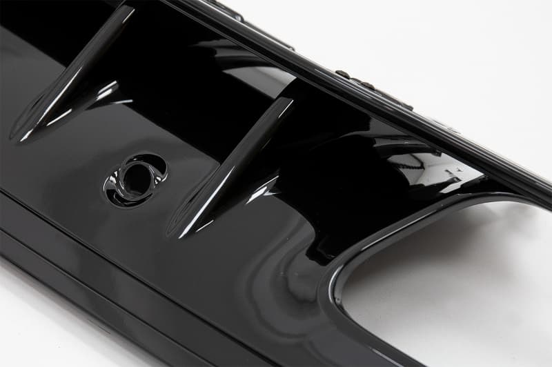 MERCEDES C-KLASSE - HECK DIFFUSOR C63 AMG FACELIFT OPTIK – Bild 2