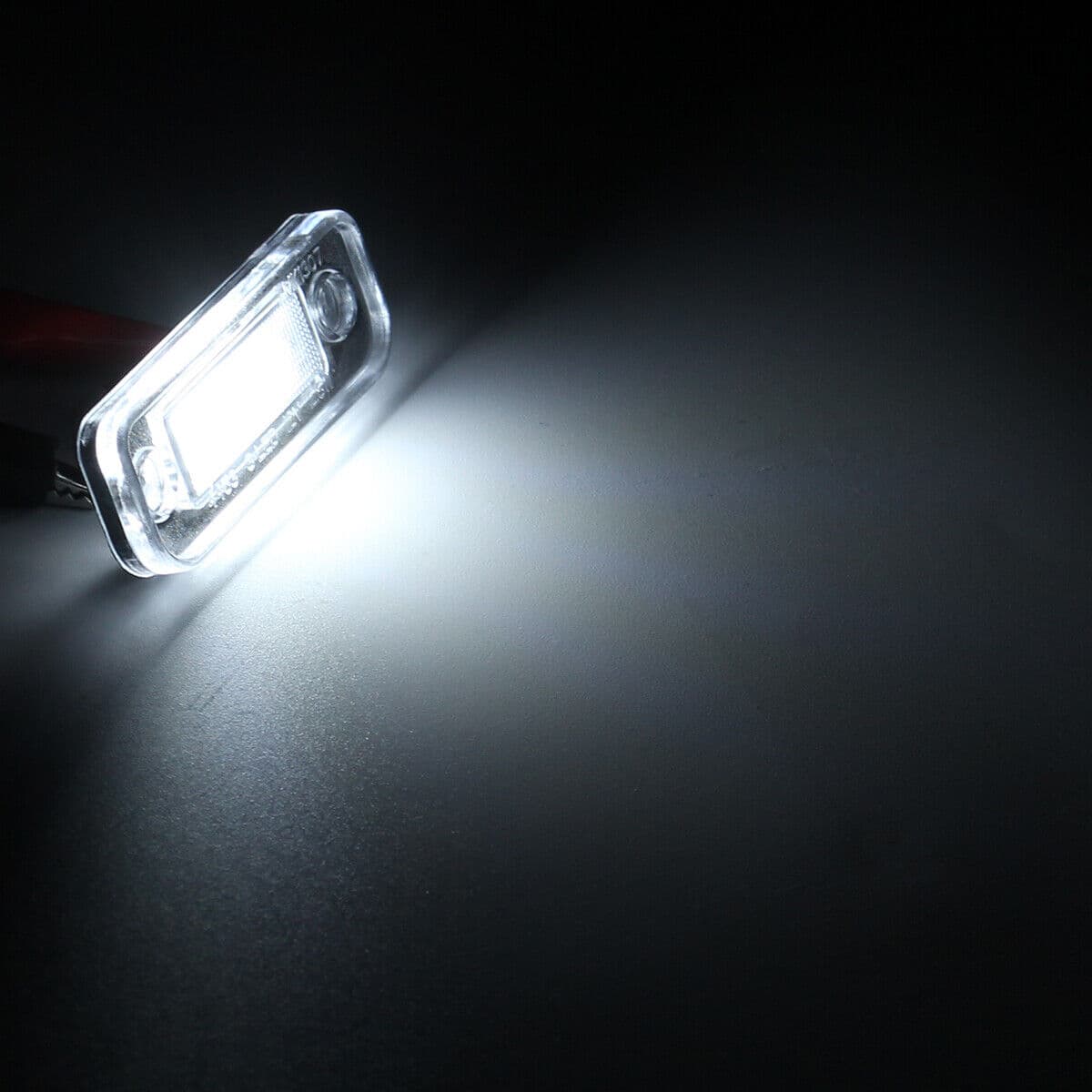 MERCEDES E-KLASSE - LED KENNZEICHENBELEUCHTUNG V.2 – Bild 3