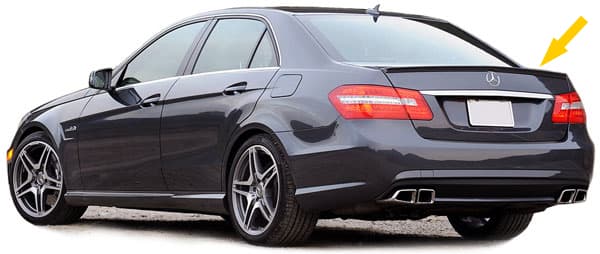 MERCEDES E-KLASSE - HECKLIPPE E63 OPTIK – Bild 2
