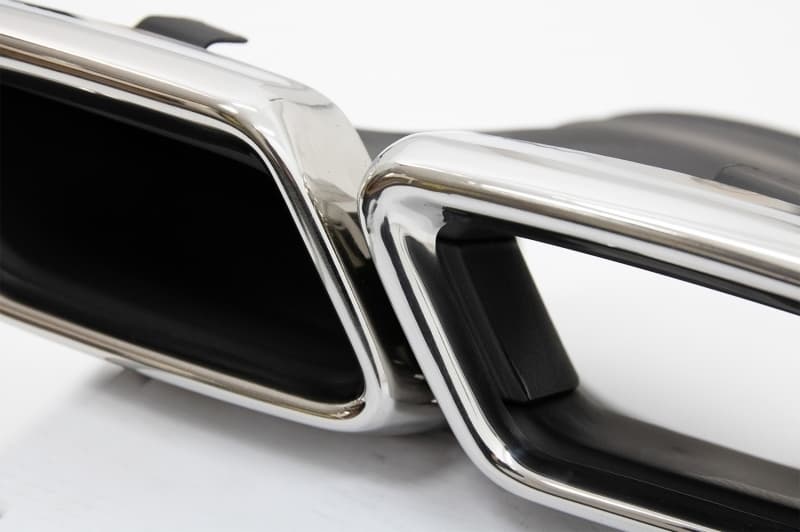 MERCEDES E-KLASSE - HECK DIFFUSOR PACKAGE E63 AMG OPTIK – Bild 5