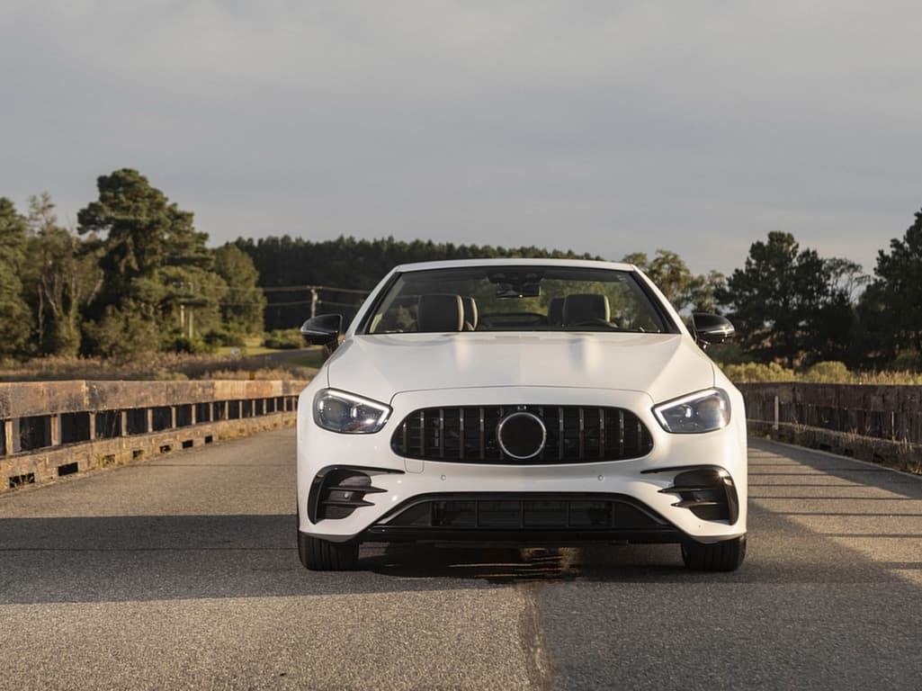 MERCEDES E-KLASSE 2020+ - KÜHLERGRILL GTR PANAMERICANA OPTIK – Bild 4