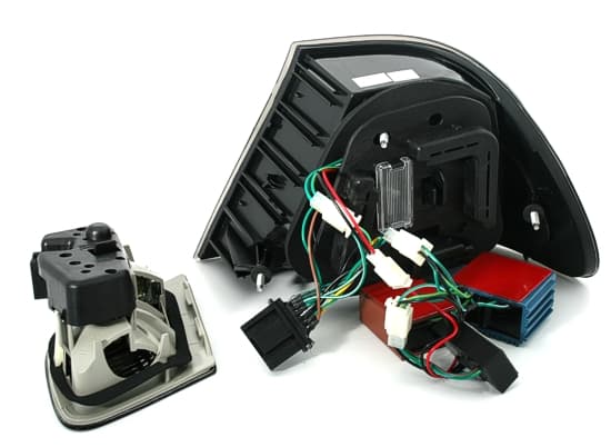 BMW E46 LIMOUSINE -08.2001 - LED RÜCKLEUCHTEN – Bild 3