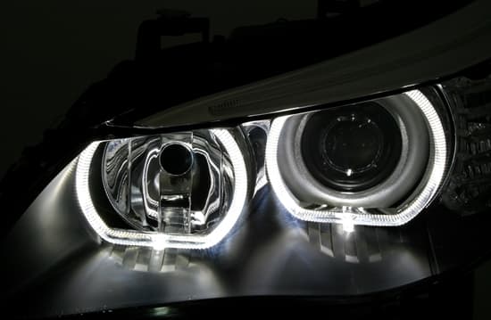 BMW E60 - LED ANGEL EYES SCHEINWERFER – Bild 2