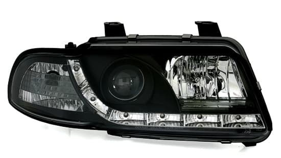 AUDI A4 - LED SCHEINWERFER – Bild 2