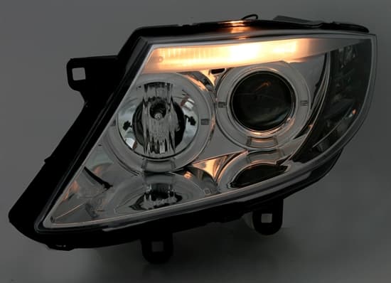 BMW Z4 - CHROM SCHEINWERFER ANGEL EYES – Bild 3