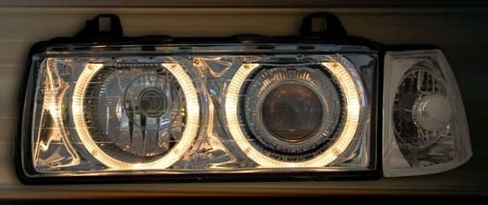 BMW E36 COUPE - SCHEINWERFER ANGEL EYES – Bild 2