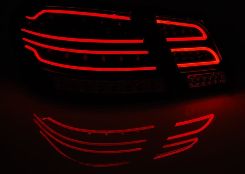 MERCEDES E-KLASSE - LED LIGHTBAR RÜCKLEUCHTEN – Bild 2