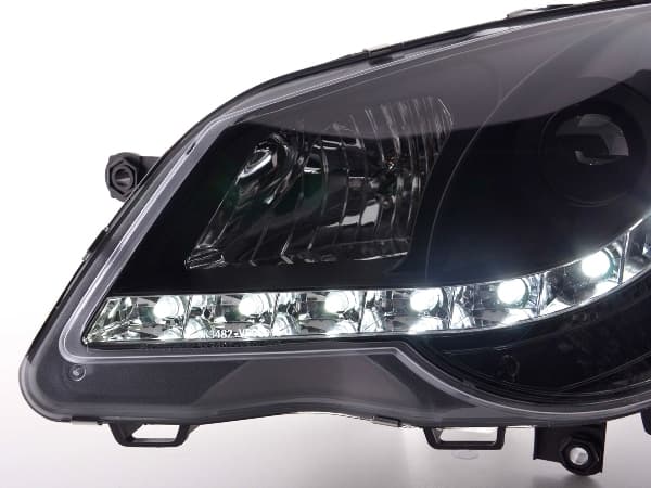 VW POLO - TAGFAHRLICHT SCHEINWERFER – Bild 4
