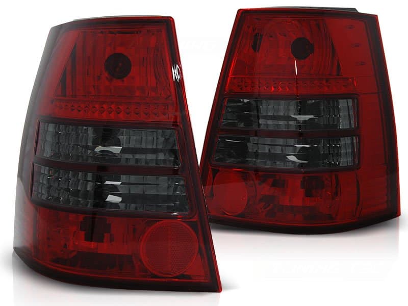 VW BORA VARIANT - RÜCKLEUCHTEN