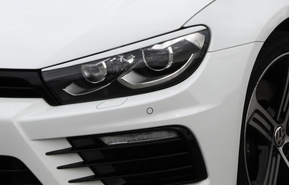 VW SCIROCCO 2015+ - RDX SCHEINWERFERBLENDEN