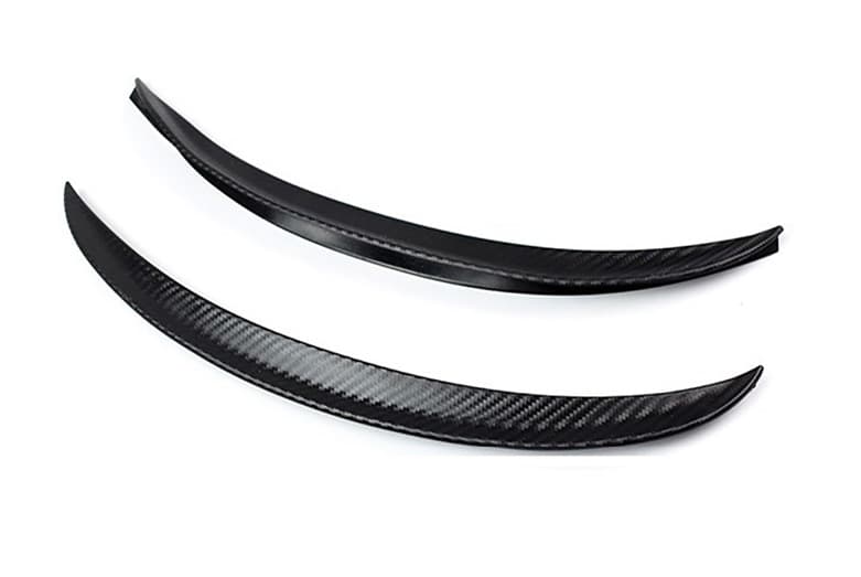 2x Universal 33cm Auto Schmutzfänger Radabdeckungen Carbon Optik
