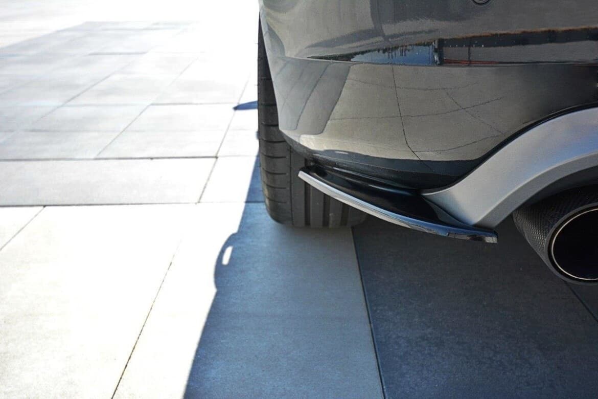 VOLVO V60 - MAXTON DESIGN MAXTON DESIGN HECK ANSATZ SIDE FLAPS – Maxton Design