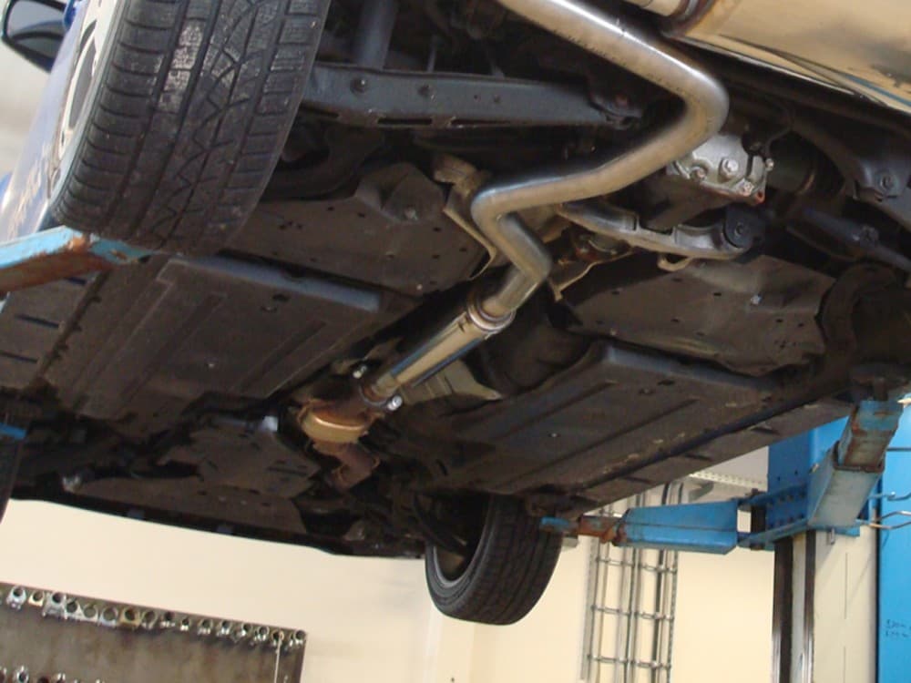 SUBARU IMPREZA WRX 4X4 - VORSCHALLDÄMPFER