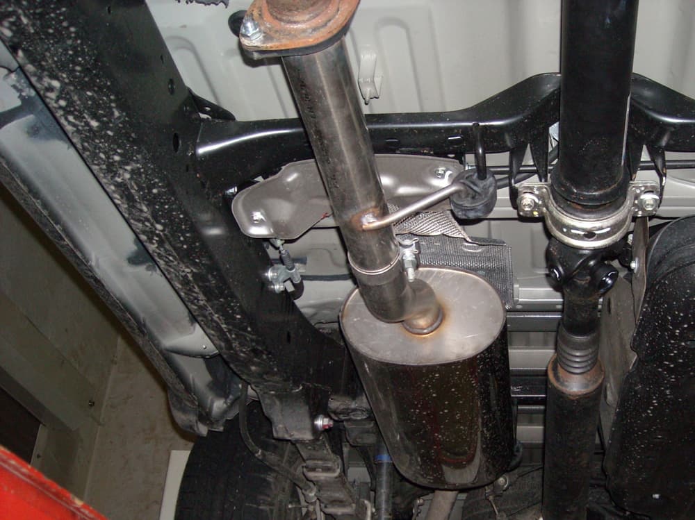 TOYOTA HILUX III - MITTELSCHALLDÄMPFER